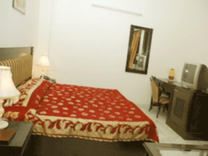 Hotel O Grand Central Делі Екстер'єр фото